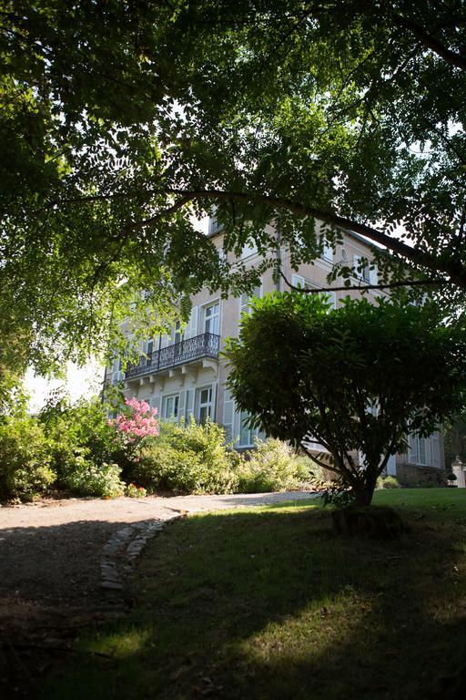 Le Chateau De La Vierge Bures-sur-Yvette Buitenkant foto