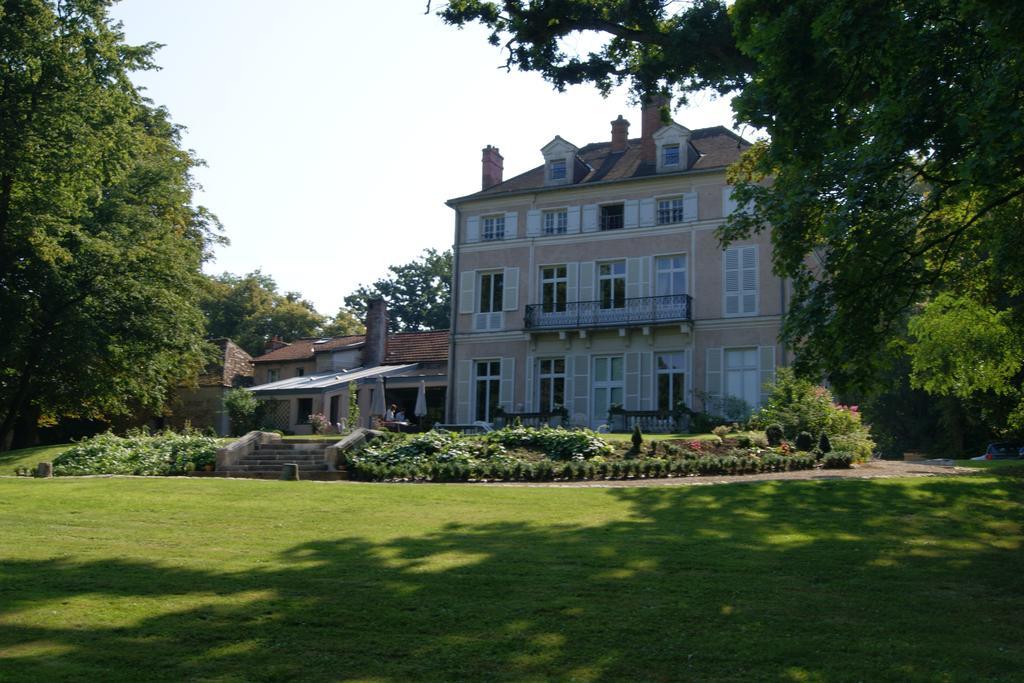 Le Chateau De La Vierge Bed and Breakfast Bures-sur-Yvette Buitenkant foto