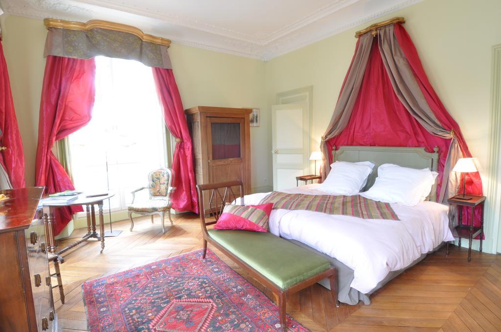 Le Chateau De La Vierge Bed and Breakfast Bures-sur-Yvette Kamer foto