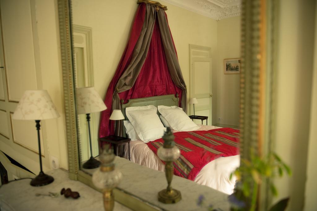 Le Chateau De La Vierge Bures-sur-Yvette Kamer foto