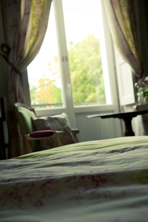 Le Chateau De La Vierge Bures-sur-Yvette Kamer foto