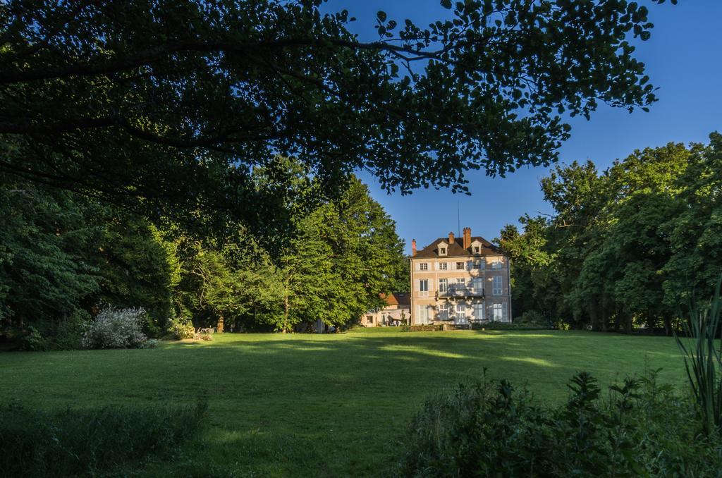 Le Chateau De La Vierge Bed and Breakfast Bures-sur-Yvette Buitenkant foto