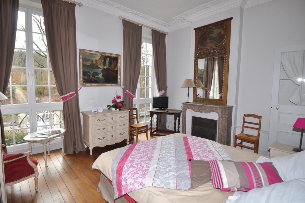 Le Chateau De La Vierge Bed and Breakfast Bures-sur-Yvette Buitenkant foto