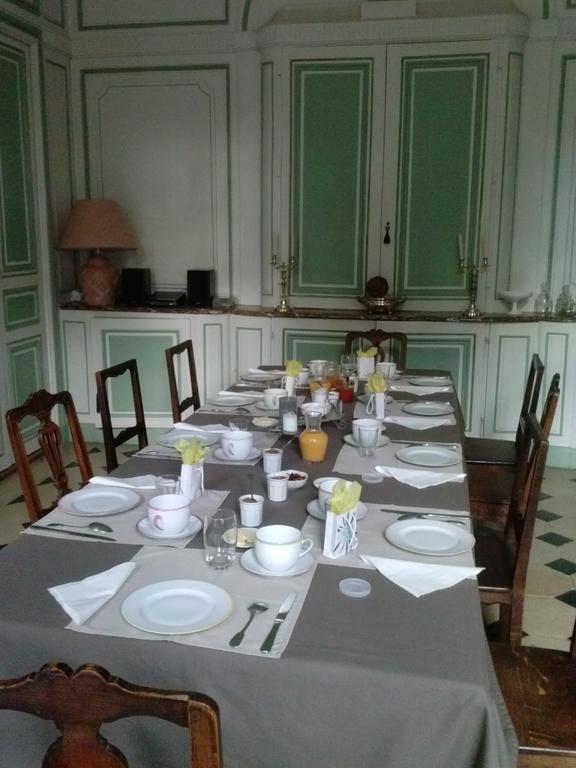 Le Chateau De La Vierge Bed and Breakfast Bures-sur-Yvette Buitenkant foto