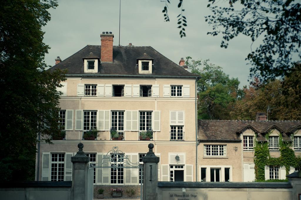 Le Chateau De La Vierge Bed and Breakfast Bures-sur-Yvette Buitenkant foto